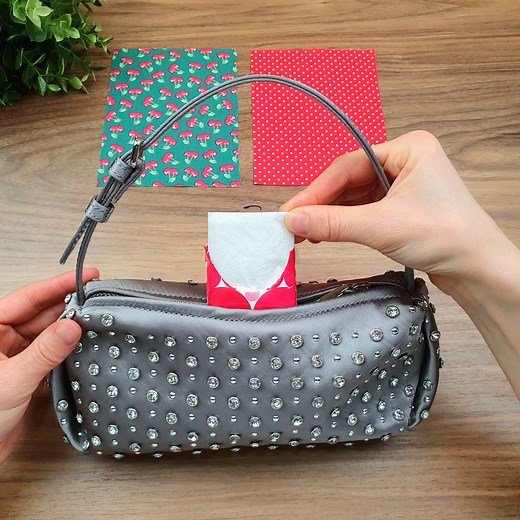 How to make a stylish fabric napkin holder that you can carry in your bag in 4 minutes? | DIY Vakti