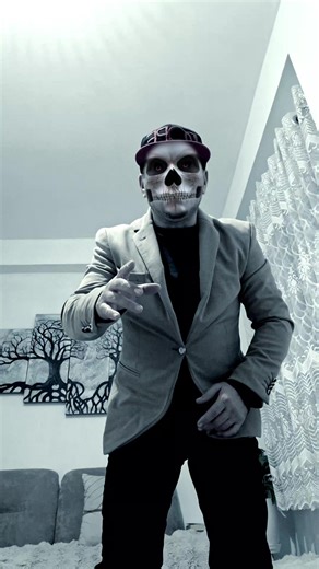 #zombie #dance #robot #albanian #thriller