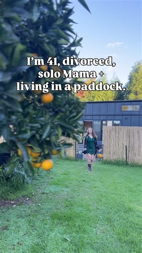 I’m 41, divorced, solo Mama, living in a paddock. Sounds grim? Actually, it’s the happiest I’ve ever been. I have freedom think morning walks with friends that flow into brunch, a gorgeous daughter, and the ability to live life my way. I’m minimalist — at home, in life. We buy from op shops, make our own compost, and Emmie knows how to whittle and sand a stick into a pocketknife sharp enough to cut through an apple (how cool is that?!). Home time, pottering, breathing, that’s our rhythm. I’m a r