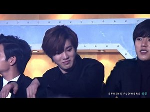 오렌지카라멜 카탈레나 무대 보며 춤추는 귀여운 성종이 : 2014 SBS 가요대전