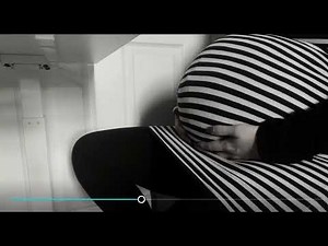 Woman is having a hard time with her late pregnancy