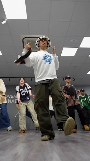 Step By Step Dance Moves: Cooking Dance Choreography