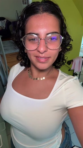 Twitchingcockroach (@twitchingcockroach)’s videos with original sound - Twitchingcockroach