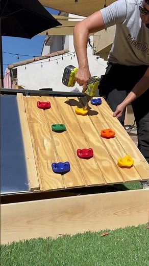 I built the ultimate sandbox for my toddler #diy #homeimprovement #sandbox