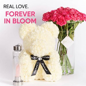 Surprise the one you love with our ‘Real Touch' flower arrangements or bouquets. No mess, no allergies, just 365 days of reminding them how amazing you are for buying them one! | Forever Flowering