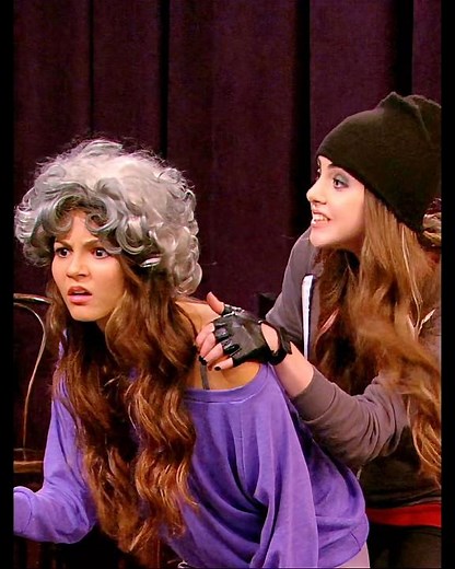 This stage fight went totally wrong 😳🤦‍♀️ #victoriajustice #shorts