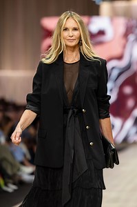 5.6K views · 18 reactions | Elle Macpherson is embroiled in controversy after revealing her secret battle with breast cancer seven years ago and why she opted for “holistic” treatment. MORE: https://bit.ly/4dPywa4 | Daily Telegraph | Facebook