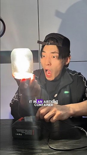 Why Pencil Lead LIGHTS UP when electricity flows #funfacts #science #experiment