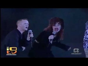 Communards - Don't leave me this way - Amazing live voice HD