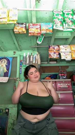 bitin🤦‍♀️ #Emlubina #fypviralシo #plussizepower | Em Lubina