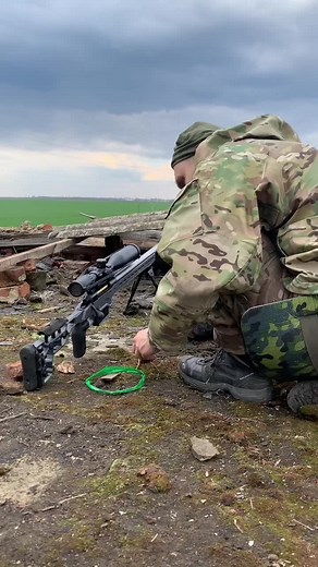 Sniper Rifle Setup and Aiming Techniques