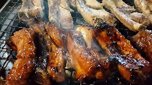 就住在附近，不來吃對不起自己啦！ http://judyer101010.pixnet.net/blog/post/447780218 ❤KT Olleh韓國4G/LTE無限上網吃到飽SIM卡：https://goo.gl/QlZ7cX 🌸【釜山美食推薦懶人包】：http://judyer101010.pixnet.net/blog/post/447888167 | 首爾就該這樣慢慢玩