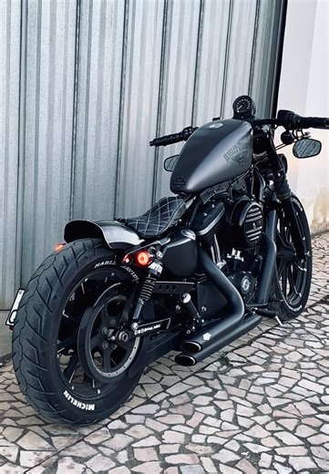 Harley Davidson Iron 883 Bobber Build