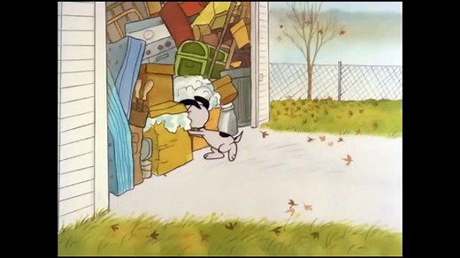 A Charlie Brown Thanksgiving- Snoopy Vs. Lawn Chair [HD]
