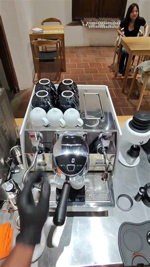 Freshly brewed #coffee #espresso at Pango’s #Galle #SriLanka #brew #metaglasses