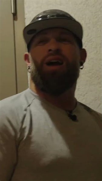 A peak inside my barn house… Full video up on my channel #bgnation