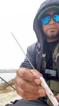 How to use a worm threader for fishing