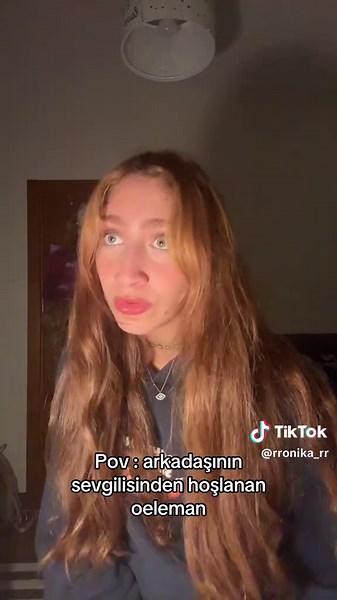 Aşk Üçgeni: Arkadaş ve Sevgili Arasında Duygular