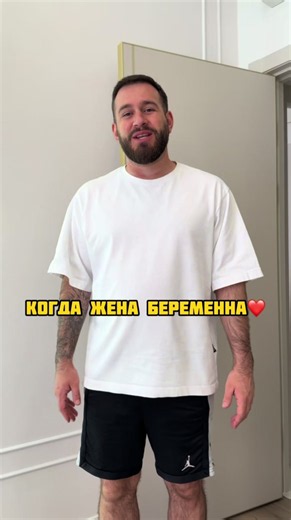 Сбалансированный обед без лишней возни? Легко 👌 Сегодня готовлю куриные бедра с нутом и шпинатом в аэрогриле Tefal Easy Fry POP. Для меня это настоящее «аэровсё» — заменяет духовку, гриль и фритюрницу в одном устройстве. В подарок вечно острый шеф-нож Ever Sharp с чехлом-заточкой 15% скидка по промокоду MEGATRON15 https://clc.to/ZOwpug ✔ Блюда получаются сочными даже без масла ✔ 10 автоматических программ ✔ Интуитивно понятный дисплей ✔ Вместительная чаша 5 л — до 5–6 порций за раз ✔ Чашу можно