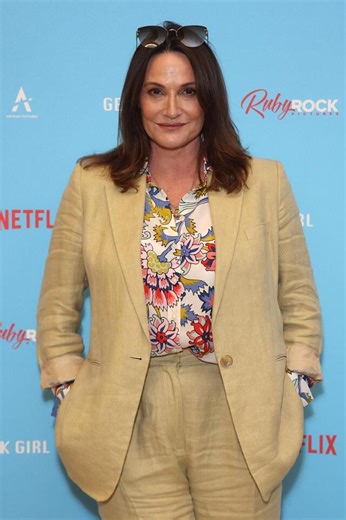 Sarah Parish wants to see women in their 50s having sex on TV - NewsBreak