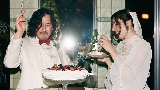 How did Markiplier meet Amy Nelson? Relationship explored as YouTuber marries girlfriend