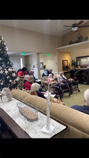 Christmas cheer filled the room! Thank you, Geoff, for playing wonderful holiday songs for our residents 🎄✨ | Countryside Senior Living of Spring