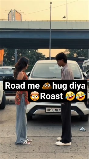 Road me 💩 diya🤣🤣 Roast #cringe #funny #roast
