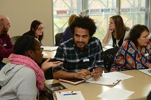 CURRICULUM MANAGEMENT FOR SCHOOL PRINCIPALS