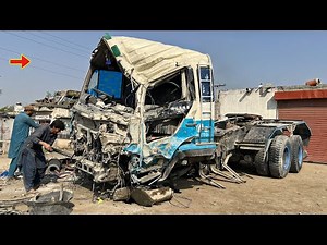 Old Accident Truck Full Amazing Restoration | Unique New Look 😱 Mind-Blowing Transformation!