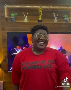 Who asked for my #OmenmaChallenge .. here it is o 🤣🏃‍♀️🏃‍♀️🏃‍♀️🏃‍♀️ #eezeeconceptzglobal #ManofGalileeAlbum | Judikay