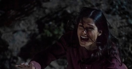 Intrusión: Freida Pinto se enfrenta a sus peores temores en el nuevo thriller de Netflix - La Tercera