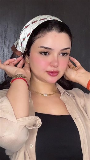 ‏😘