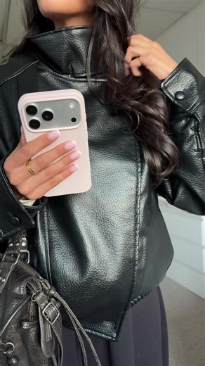 Timeless Fashion Trends: Classic Styles That Endure