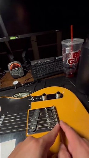 How to intonate your guitar #guitarmaintenance #intonation #guitartips #guitarsetup #guitartech