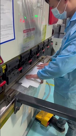Let's see how to bend acrylic #polycarbonate #machine #factoryproducts #acrylic bending