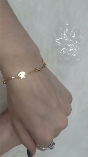 Dainty Gold Khanda & Moon Charm Bracelet Review | Everyday Gold Jewelry 2026
