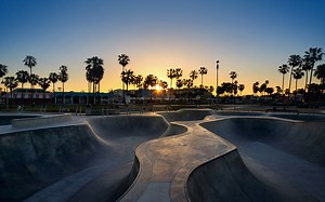 Affordable Flights to Los Angeles | Convenient Departures