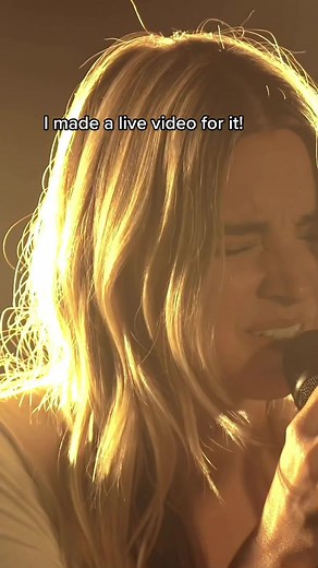 Katelyn Tarver Live Session: All Our Friends Are Splitting Up