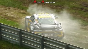 Porsche Cayman GT4 CS Crash – Nürburgring NLS 3