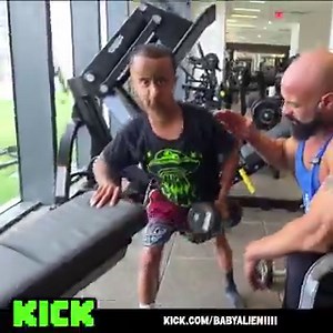 Viewers were Worried Baby Alien's Head was going to EXPLODE After going Full CREED MODE in the GYM...🤯🏋️