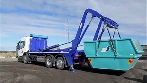 45K views · 1.7K reactions | A Scania L 360 skiploader in action. #NextGenScania | Scania Group | Facebook