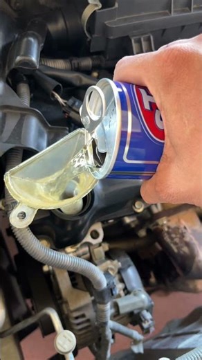 STP Engine Flush isi 450ml utk Pembersih Kotoran pada Oli Mesin Mobil atau motor