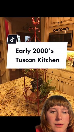 The famous Tuscan kitchen 🐓 #design #designtok #designhistory #nostalgia #y2k #homedecor #decorideas #interiordesign #greenscreen
