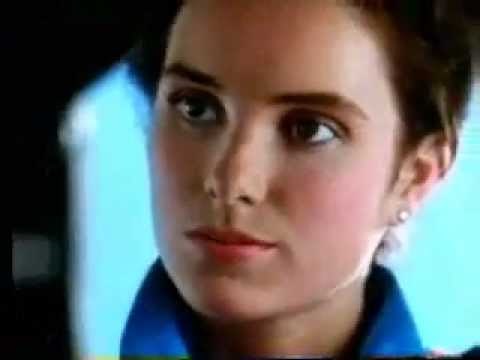 Bodyform woman parachuting advert. WHOAH Body-form, Bodyform for you!!!