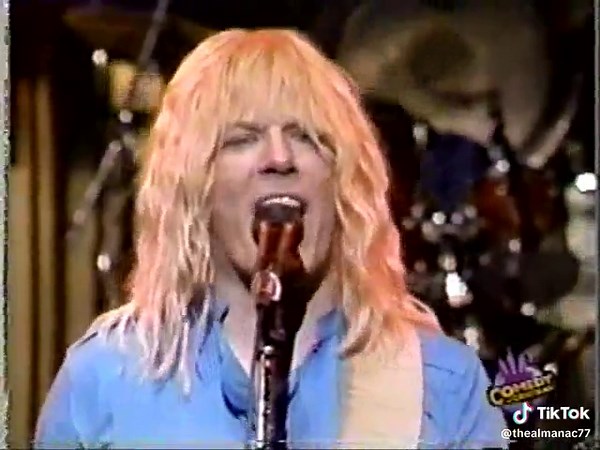 SNL Delivers Hilarious Spinal Tap Musical Guest Performance
