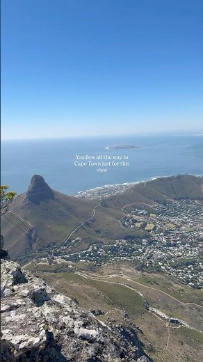 INSANE view of Cape Town from Table Mountain 🇿🇦 #capetown #tablemountain #shorts