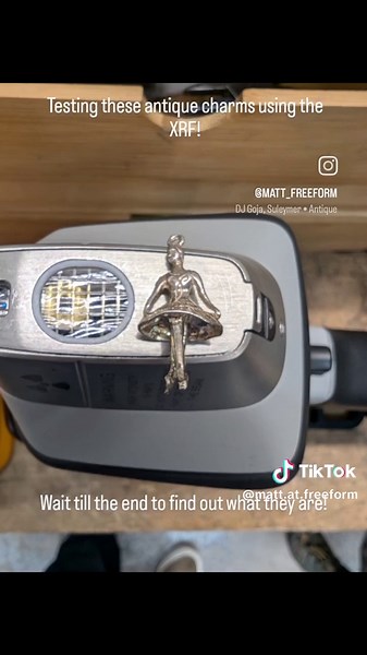 Using the Hitachi XRF analyser to test the silver content of these antique charms! A quick 5 seconds test gives you the result quickly and easily! #silver #hitachi #silverjewelry #goldtester #freeformfabrication