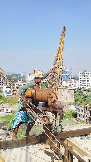 Column casting concrete lifting process. #column #casting #concrete #lifting #process #building #construction #tips #foryouシ #reels #fypシ | Engr Ohab Ali