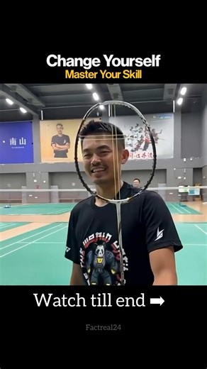 Legend Lin Dan playing with only 2 racket strings… pure mastery. 🏸🔥#sports