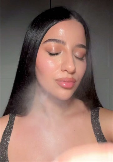 Best Makeup Setting Spray for Long-Lasting Glow